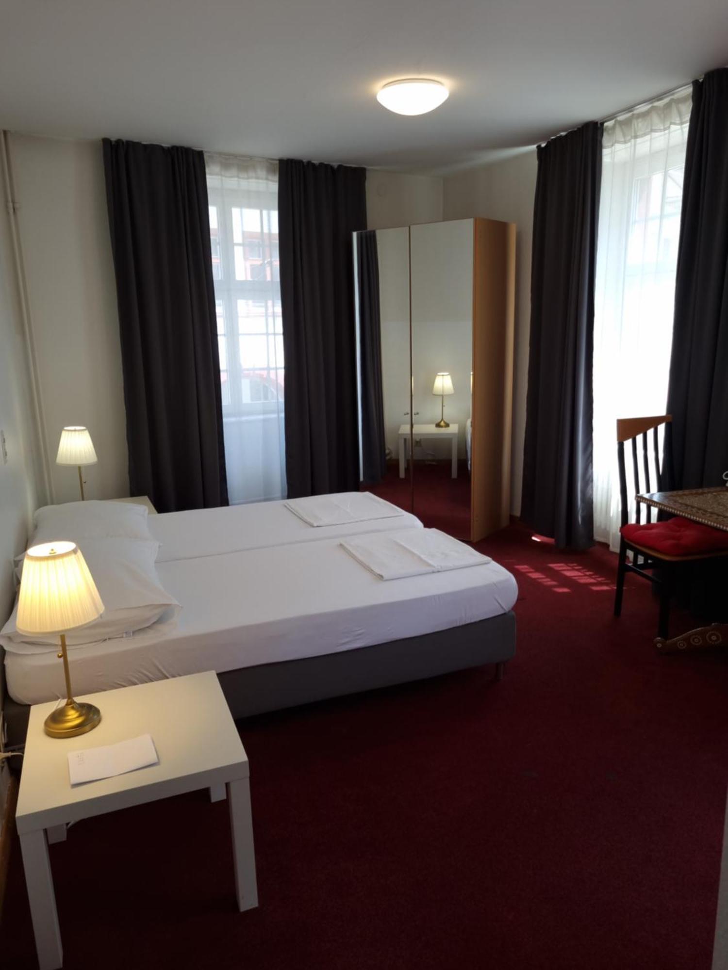 Spalenbrunnen Hotel & Restaurant Basel City Center Exterior foto
